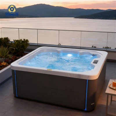 Spa de uso hotelero para 4 personas.